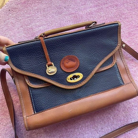 Vintage Dooney & bourke Messenger bag - Picture 4 of 5